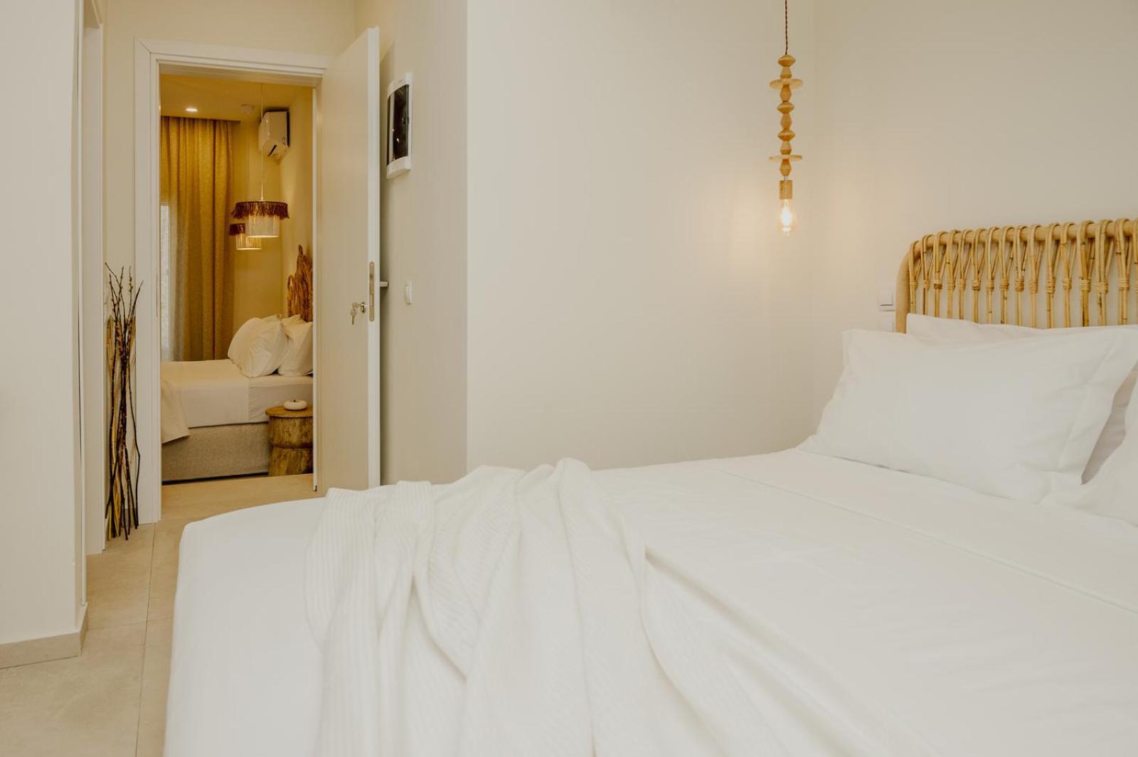 Le Jardin Apartments Kampos Marathokampou Екстериор снимка